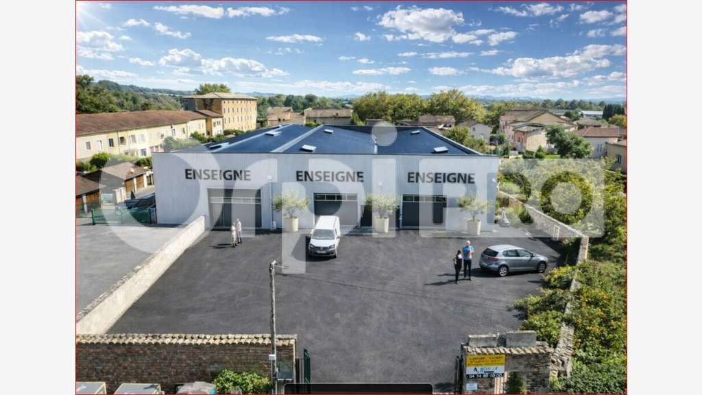 Vente local d'activité de 1586m² à Belleville 