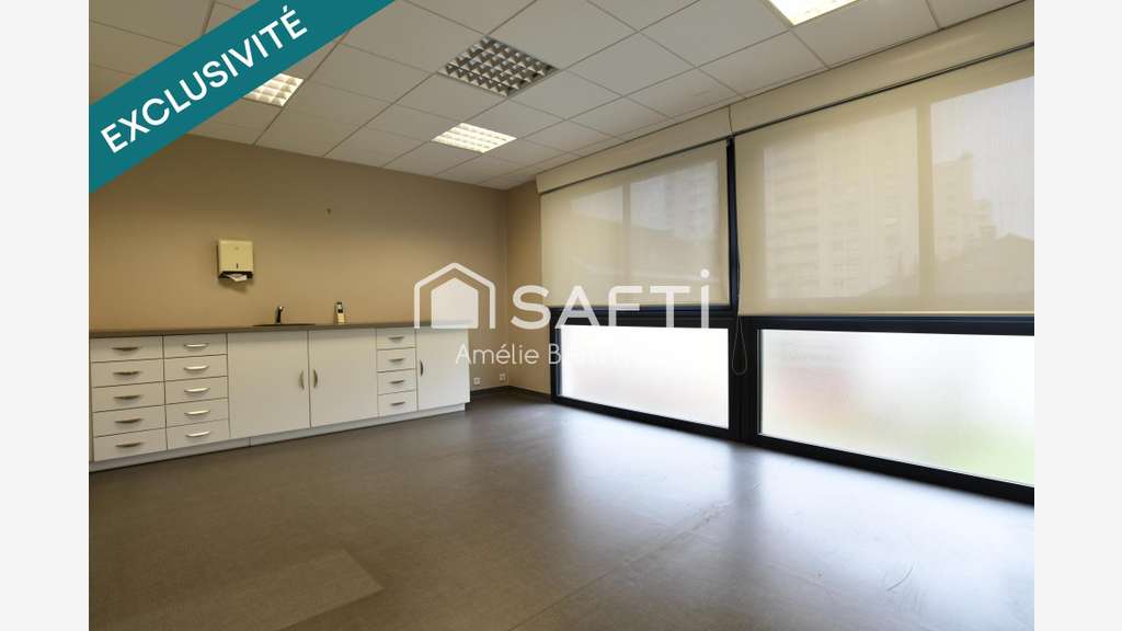 Vente ancien cabinet médical de 283m² à Besançon