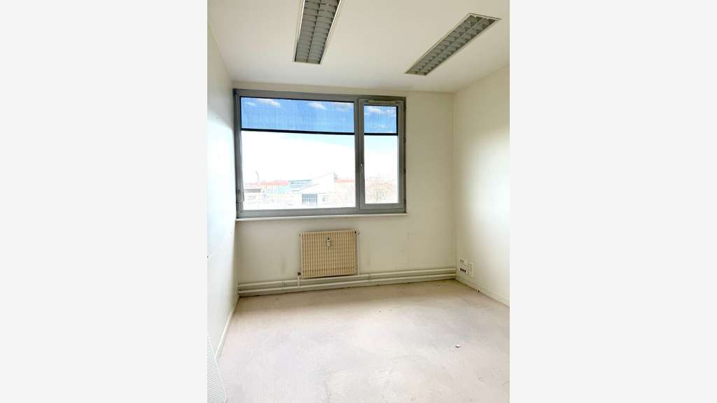 Bureaux à vendre 191m² R+2 à Besançon centre
