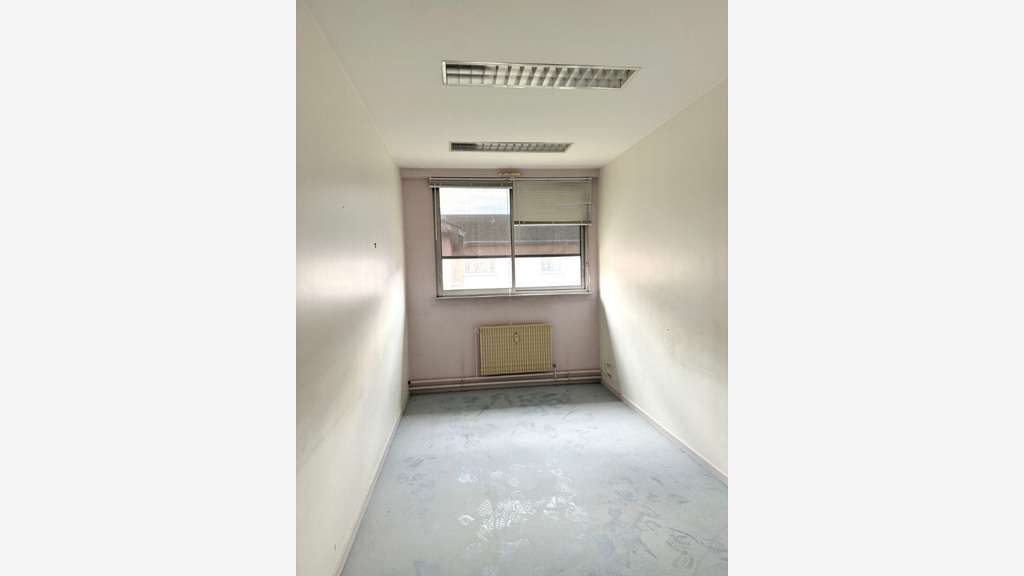 Bureaux à vendre 191m² R+2 à Besançon centre
