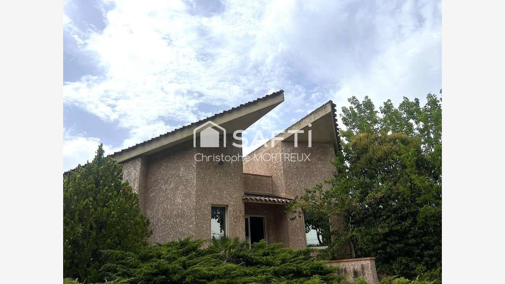 Immeuble professionnel offrant de multiples