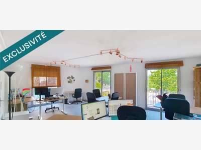 IMMEUBLE A USAGE DE BUREAUX