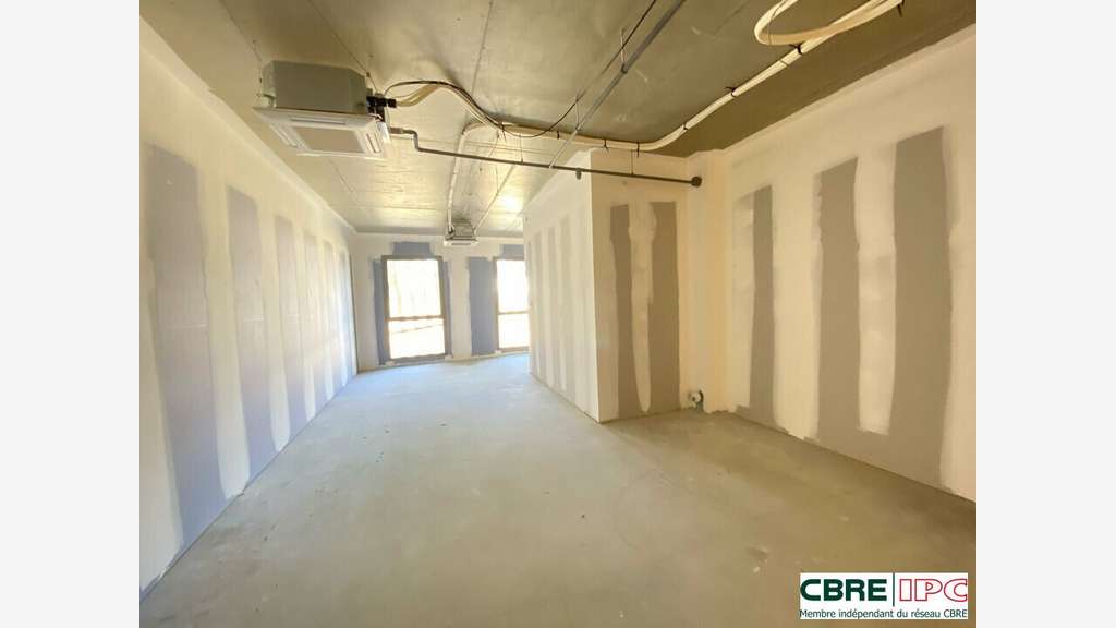 Vente bureaux 48m² R+1 à Biarritz