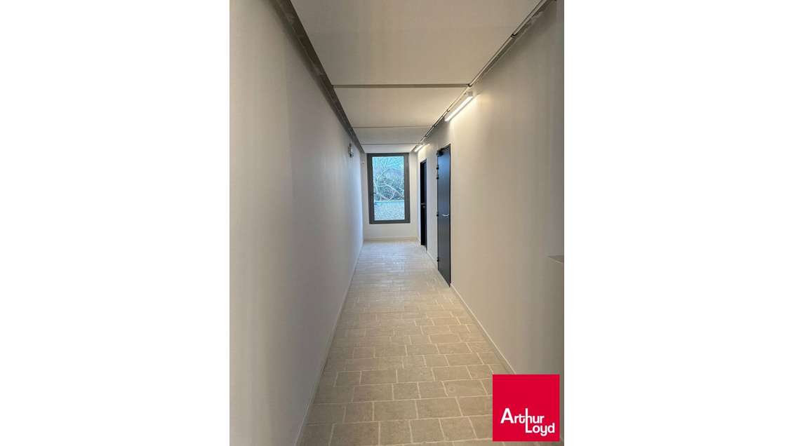 Bureaux de 47m² à vendre en RDC à Biarritz