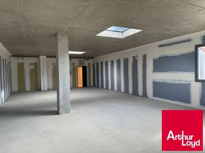 Bureaux de 97m² à vendre au 1er étage à Biarritz