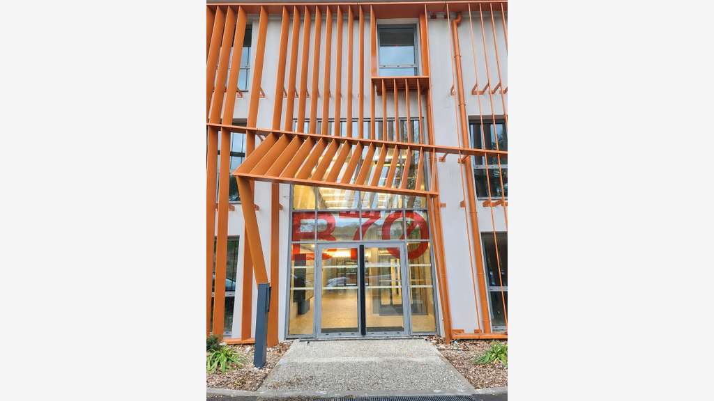 Plateau de bureaux neufs 96m² à vendre à Biarritz