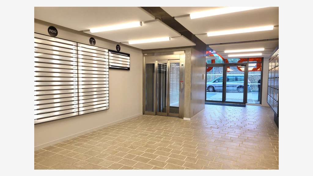 Plateau de bureaux neufs 96m² à vendre à Biarritz
