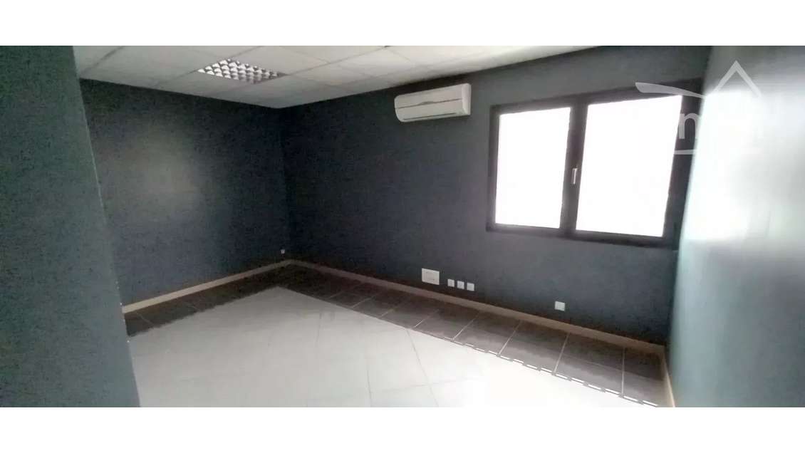 A vendre bureaux 82m² zone Nord de Blois