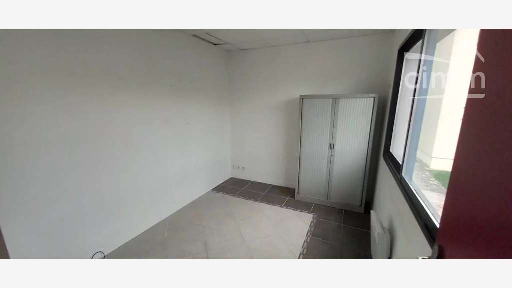 A vendre bureaux 82m² zone Nord de Blois