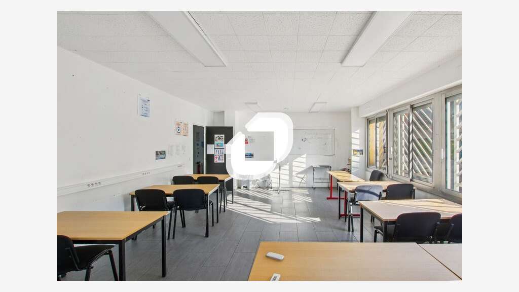 Vente Bureaux 368m² Bobigny