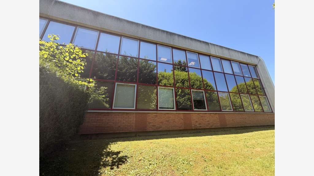 Vente immeuble de bureaux indép. à Bois-Guillaume