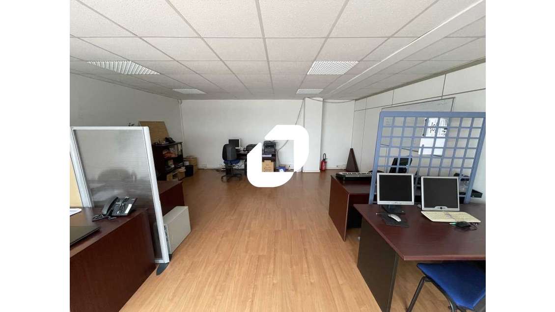 Vente Bureaux 135m² Boissy saint leger
