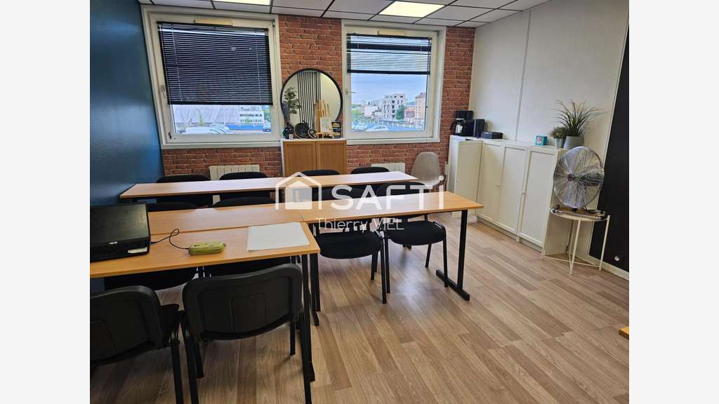 Vente bureaux 65m² modulables à Bondy gare