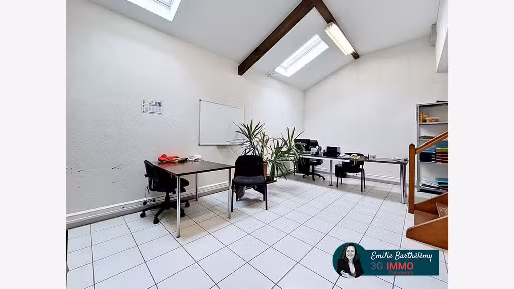 Vente bureau 39m² excellente visibilité à Bonne