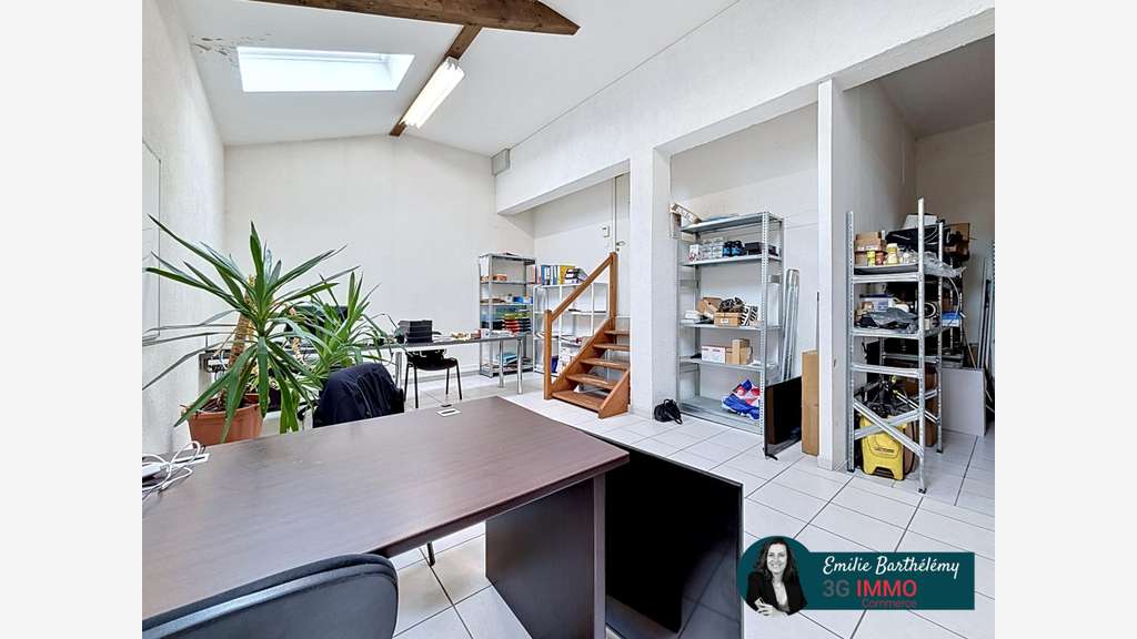 Vente bureau 39m² excellente visibilité à Bonne