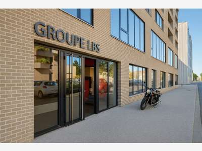 AV bureaux 355m² RDC ERP à Bordeaux Bassins à flot