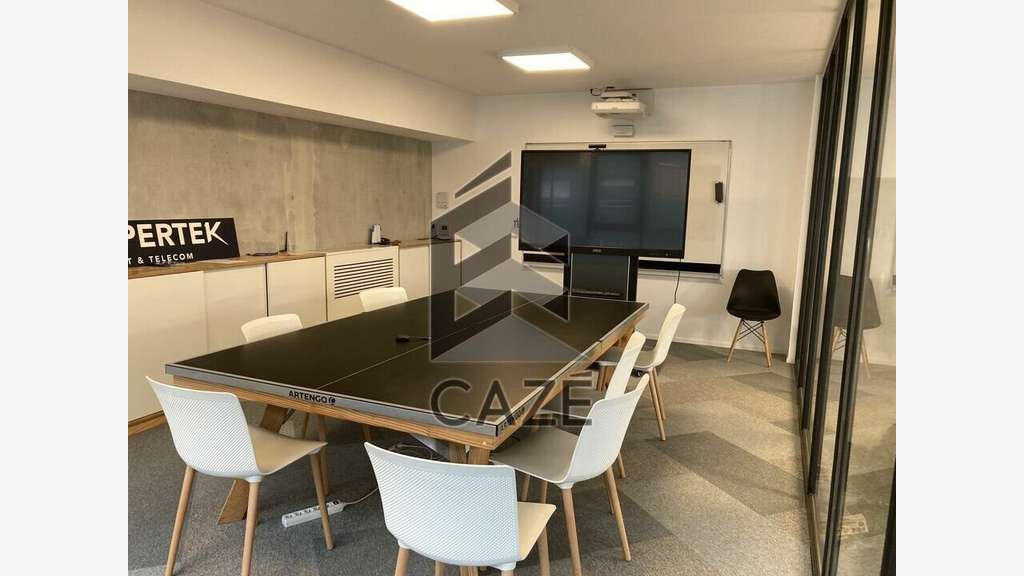 Bureaux 355m² RDC à vendre à Bordeaux Bacalan