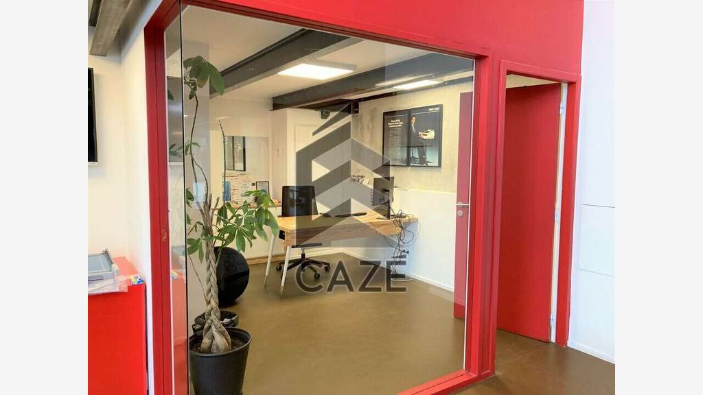 Bureaux 355m² RDC à vendre à Bordeaux Bacalan