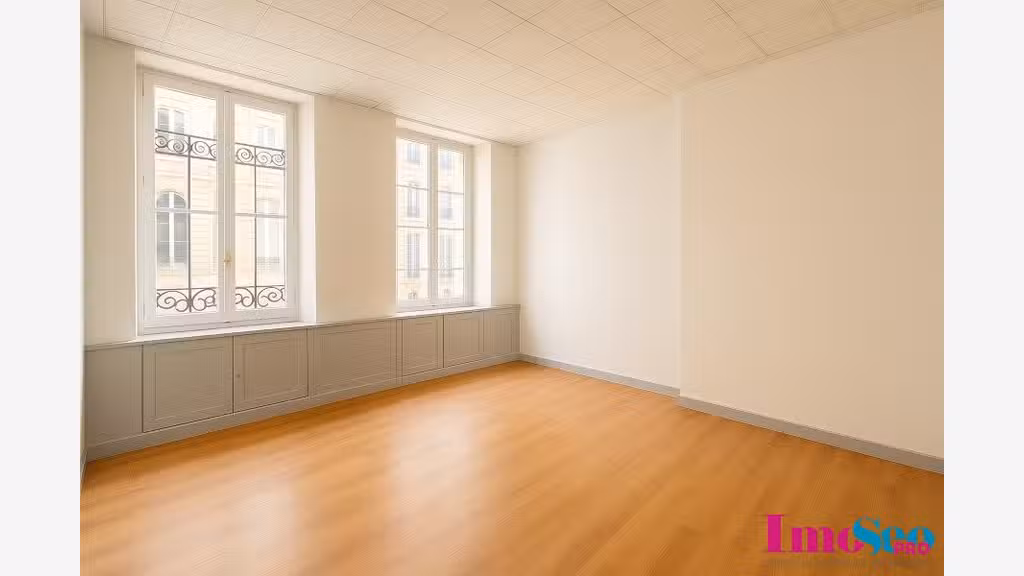 Immeuble de bureaux 235m² à vendre à Bordeaux