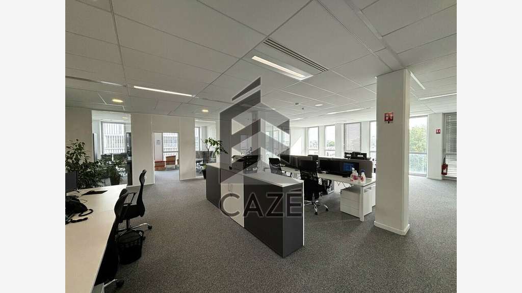 Superbes bureaux 571m² à vendre à Bordeaux