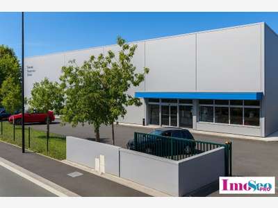 Ensemble immobilier 2230m² à vendre à Bordeaux