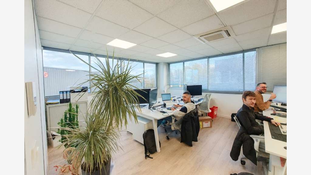Bureaux 101m² à vendre Bordeaux Parc Expositions