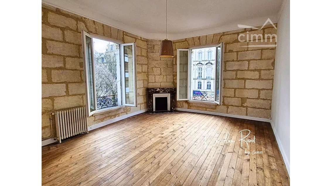 Vente T6 de 150m² bureau à Bordeaux Victor Hugo