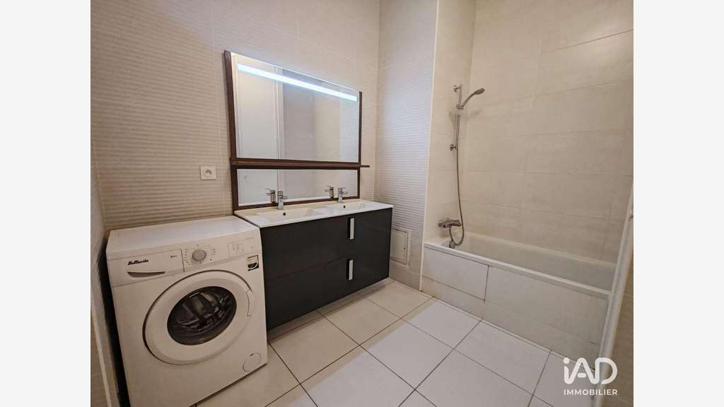 Vente bureau à Bordeaux Bastide