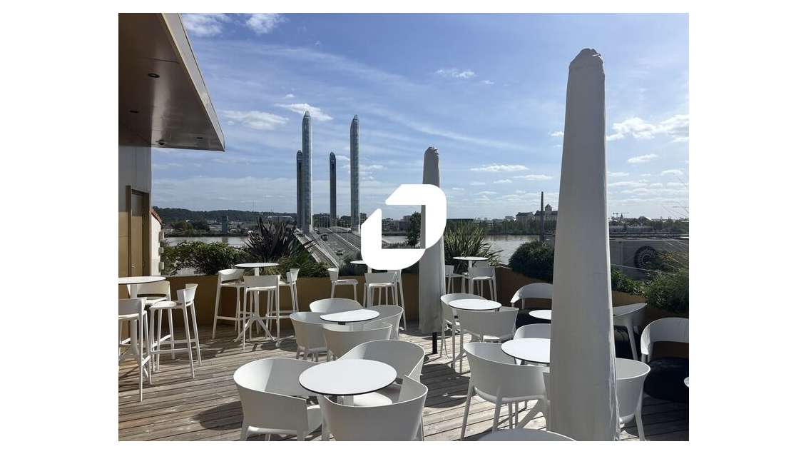 Vente Bureaux 423m² Bordeaux