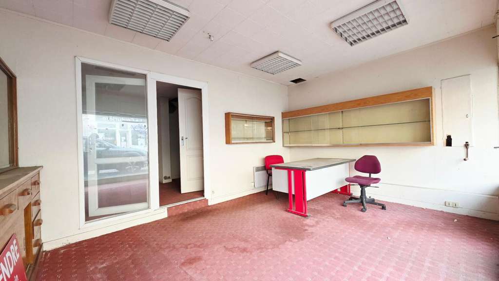 Vente murs commerciaux 27m² à Bourges centre