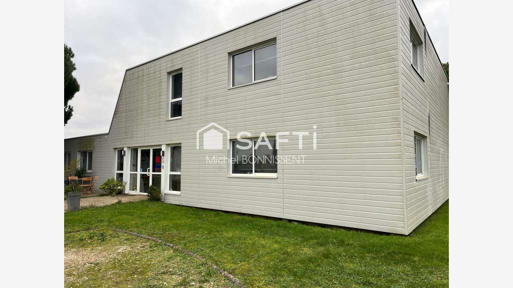 Vente bureaux moderne clés en main 600m² à Pigny