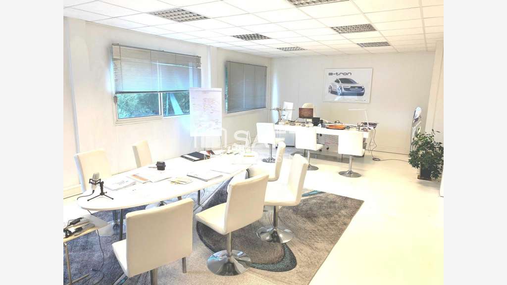 Vente bureaux moderne clés en main 600m² à Pigny