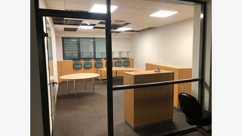 A vendre bureaux 636m² à Brest Kergaradec