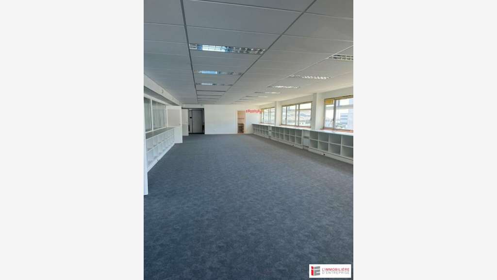 Bureaux 220m² à vendre à Brest port de commerce
