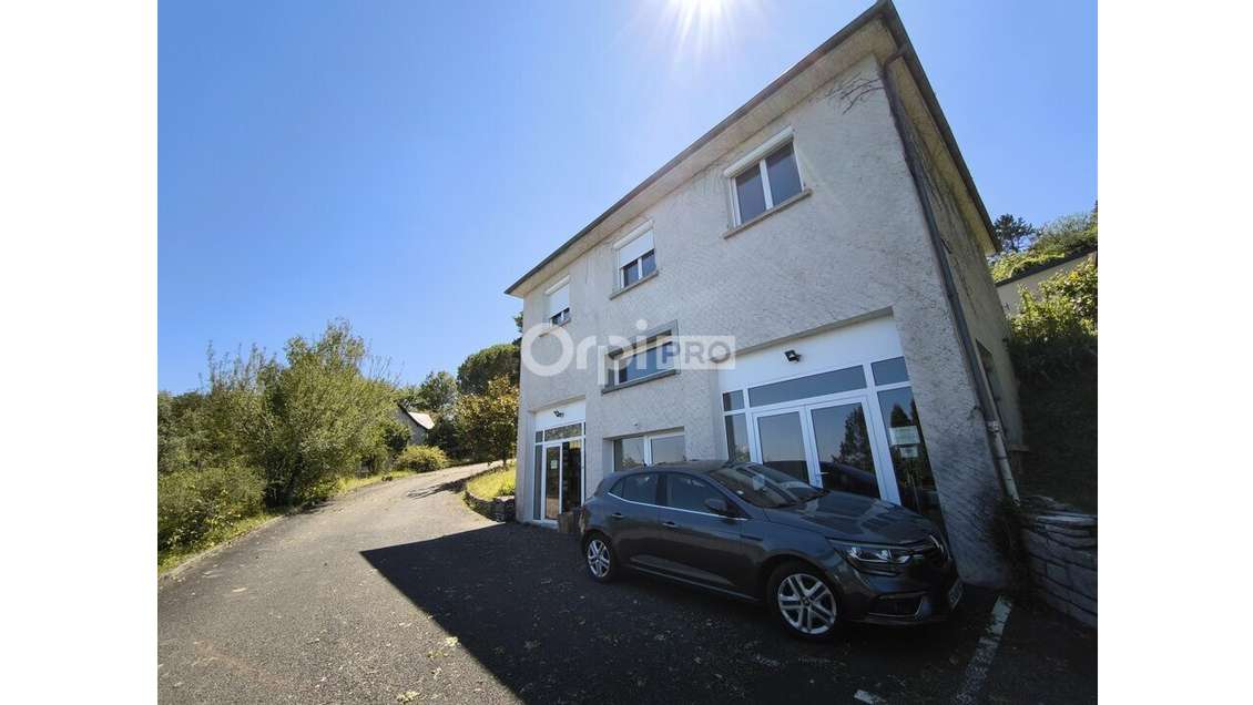 Vente ensemble immobilier rapport locatif à Brive