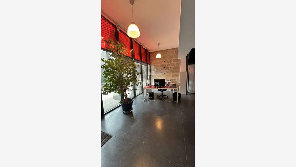 Vente local professionnel 200m² Brive-la-Gaillarde