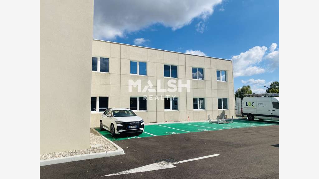 Vente bureaux 1477m² divisibles Bron Parc du Chêne