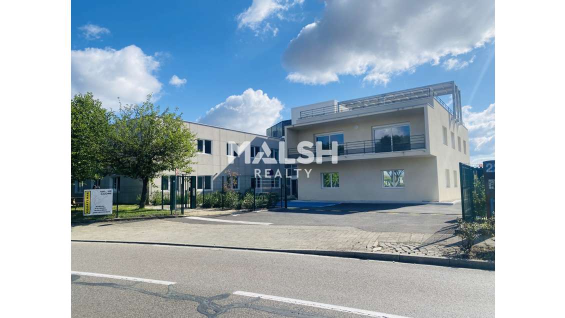 Vente bureaux 1477m² divisibles Bron Parc du Chêne