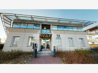 Bureaux à vendre à Bron proche A43 et périphérique