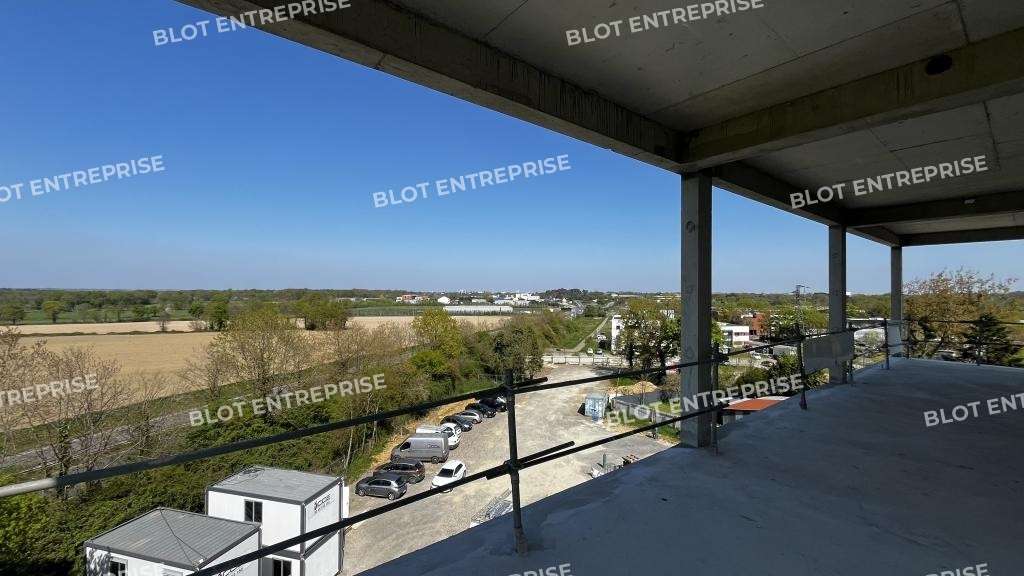 A vendre bureaux 526m² R+4 à Bruz
