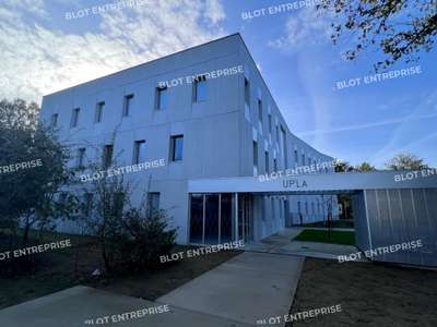 Vente bureaux neufs 1505m² à Carquefou