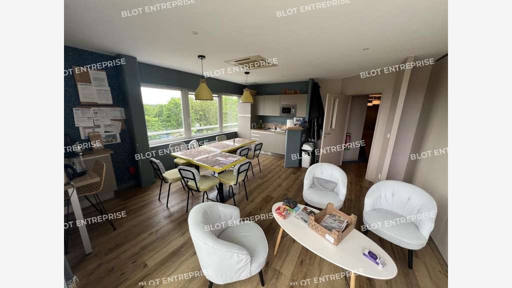 À vendre bureaux 364m² à Carquefou, La Fleuriaye