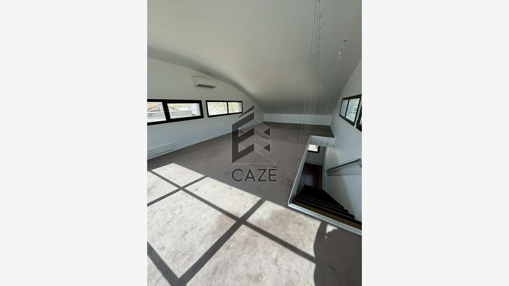 Bureaux de 415m² à vendre à Cenon prox rocade