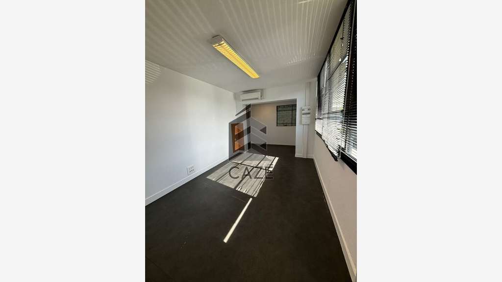 Bureaux de 415m² à vendre à Cenon prox rocade