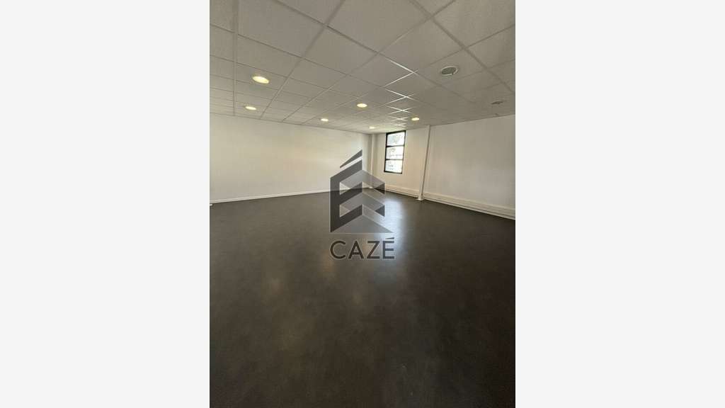 Bureaux de 415m² à vendre à Cenon prox rocade