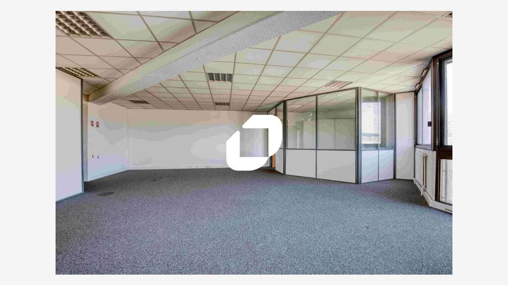 Vente Bureaux 245m² Cergy