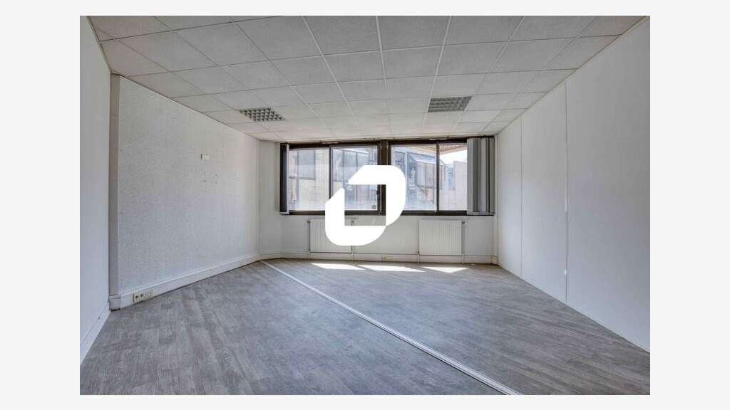 Vente Bureaux 131m² Cergy