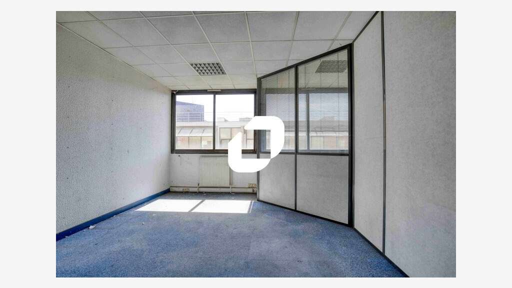Vente Bureaux 131m² Cergy