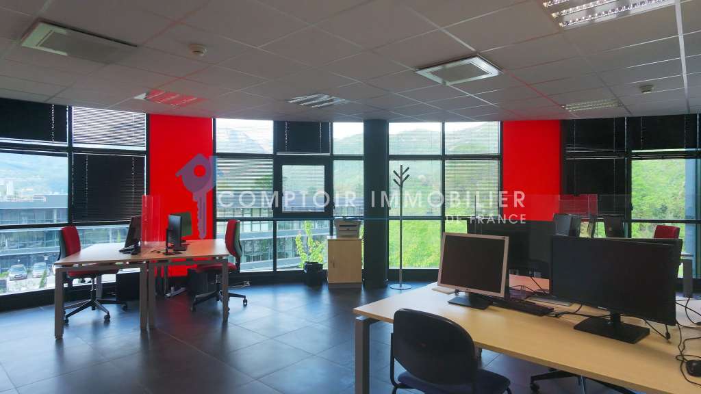 Bureaux clé en main Challes-les-Eaux face Médipôle