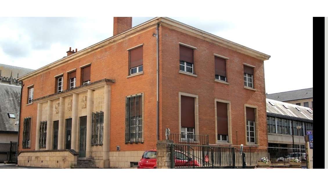 À vendre bureaux 497m² à Châlons-en-Champagne